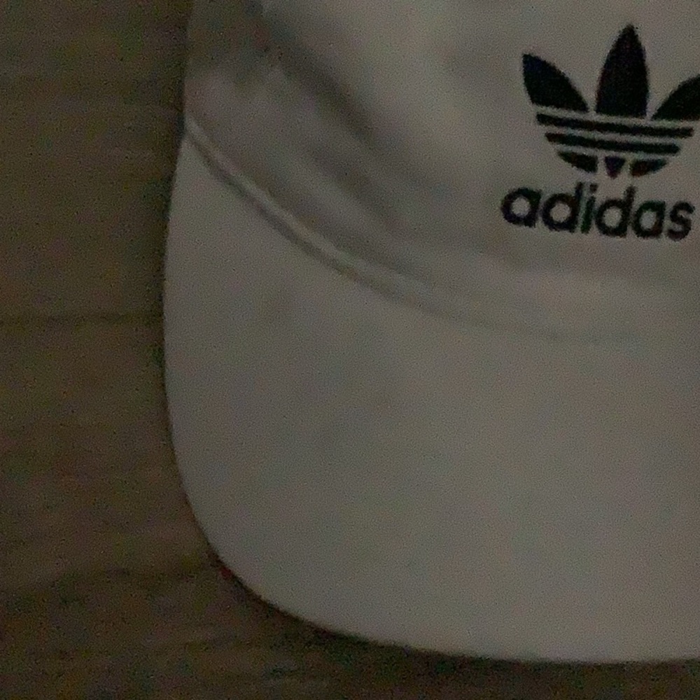 Addidas simple hat - Picture 3 of 3